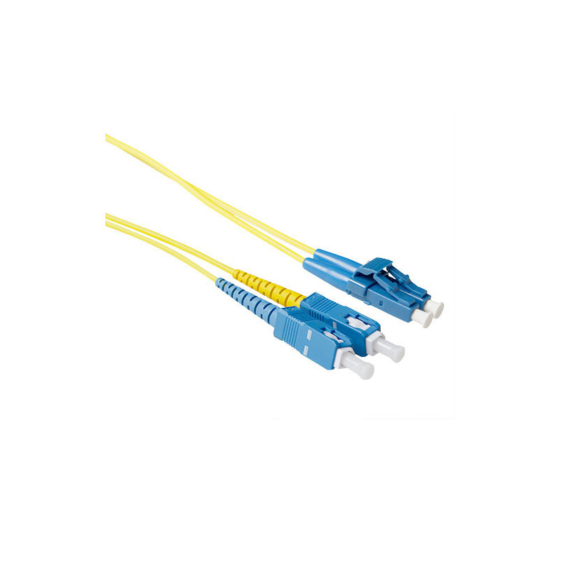 ACT Cable de conexión de fibra Monomodo 9/125 OS2 duplex LSZH con conectores cortos LC/SC 0,50 m - RL1800 9,07 €